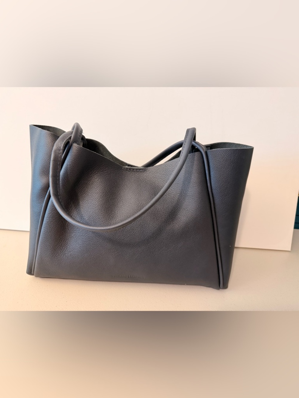 Portland leather midnight Verona bag large